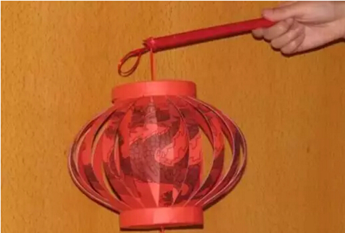無人機(jī)燈光秀取代傳統(tǒng)煙花秀，過一個(gè)環(huán)保元宵節(jié)